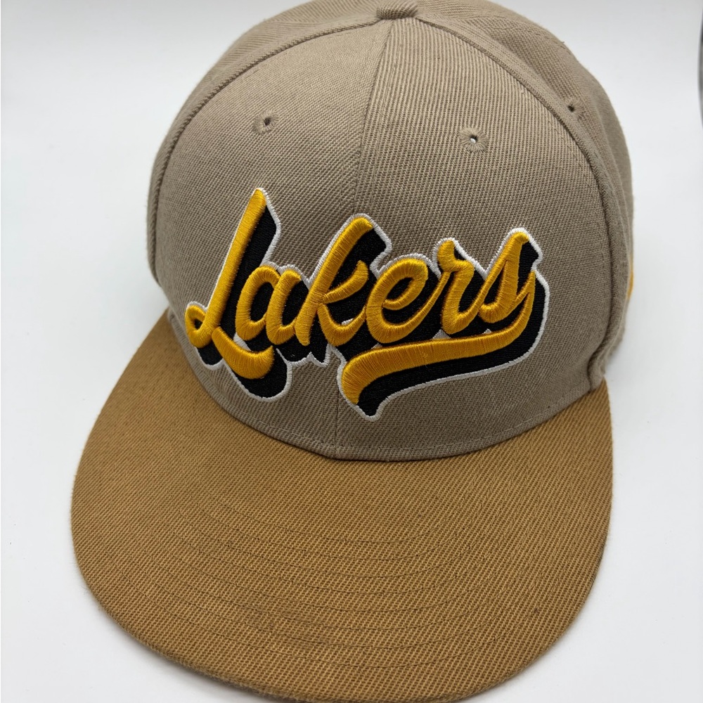 NBA Lakers Cap, Ultra Game, Tan & Golden Yellow, Adjustable Strap,‎ OSFM
